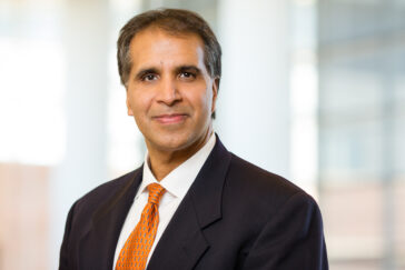 Photo of Vikram Amar, the dean of the University of Illinois College of Law and the Iwan Foundation Professor of Law.