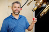 Portrait of astronomy professor Leslie Looney