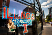 Art student creates Homecoming mural