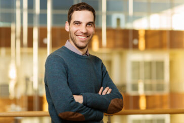 Photo of U. of I. labor professor Ryan Lamare.