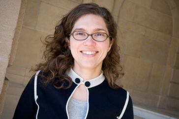 Illinois professor Flavia Cristina Drumond Andradeled a study of education levels and self-reported health in Brazil.