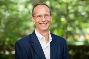 Photo of Robert Bruno, a professor of labor and employment relations at Illinois.