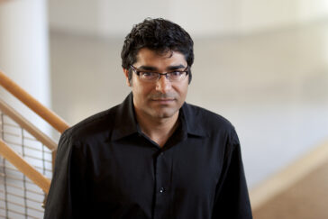 Photo of Ravi Mehta, a professor of business administration at Illinois
