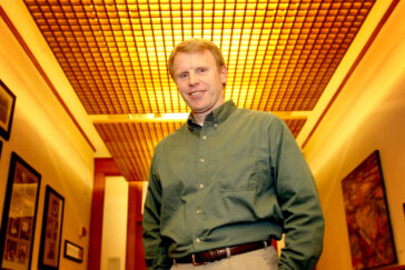 Bruce Litchfield, professor of agricultural engineering, is one of the 2003-04 Distinguished Teacher/Scholars. The annual program recognizes exemplary teachers and supports projects they develop to enhance student learning and pedagogy on campus. Litchfield is developing instructional modules for community-based learning courses.