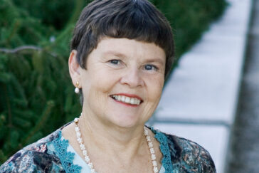 Carolyn Shields heads the department of educational organization and leadership at Illinois.