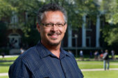 Alejandro Lugo