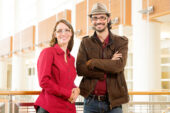 University of Illinois psychology professors Simona Buetti and Alejandro Lleras found that as people’s engagement with a task increases, their distractibility tends to go down.
