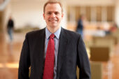 A new book co-edited by U. of I. finance professor Jeffrey R. Brown examines the profound effect the financial shocks of the last decade had on higher education.