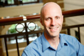 "People tend to place greater faith in the accuracy, completeness and vividness of their memories than they probably should," said University of Illinois psychology professor Daniel Simons, who led the study with his colleague, Christopher Chabris.