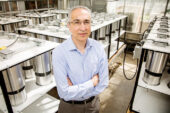 University of Illinois eco-physiologist Manfredo Seufferheld and his colleagues found substantial differences in gene expression between rotation-resistant rootworms and those that are susceptible to crop rotation.