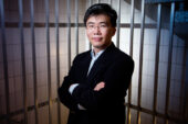 University of Illinois physics professor Taekjip Ha and his colleagues discovered how a DNA-repair protein matches up a broken DNA strand with an intact region of double-stranded DNA.