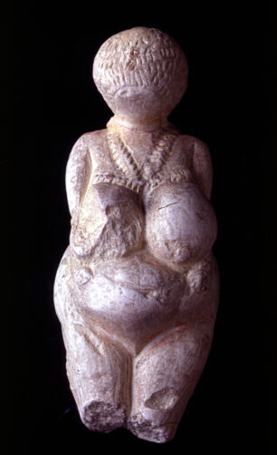 Front and back views of Venus of Kostenki in ivory, dating about 22,000 years ago. The evidence for master weaving comes from fiber artifacts and from 200 "Venus" figurines and figurine fragments found across Europe - "the most representational three-dimensional images made in the Gravettian period," the authors wrote.