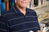 A new book co-written by Robert McChesney, a University of Illinois communication professor, makes the case for government support to save journalism.